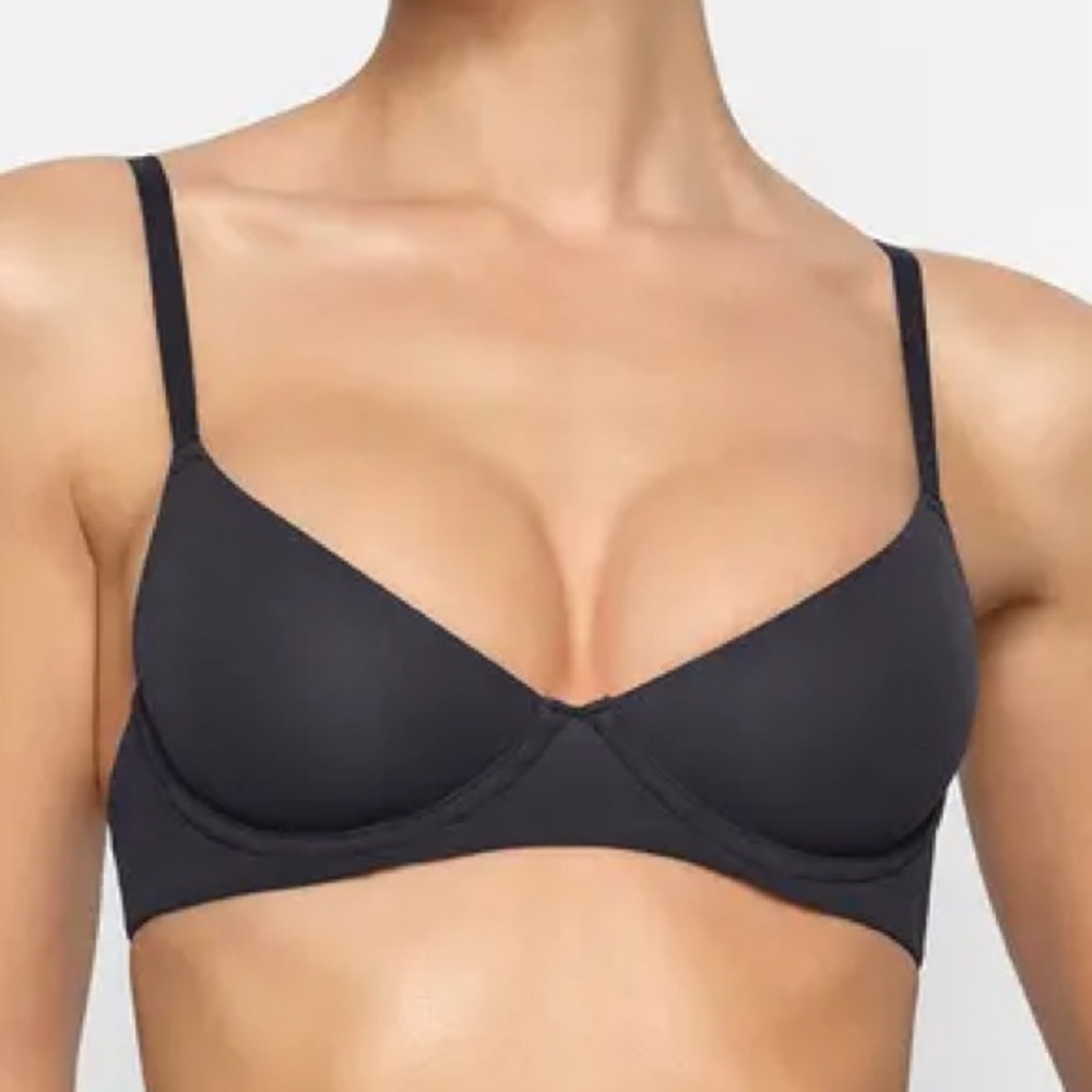 Skims Unlined Demi Bra in Onyx size 36A NWOT